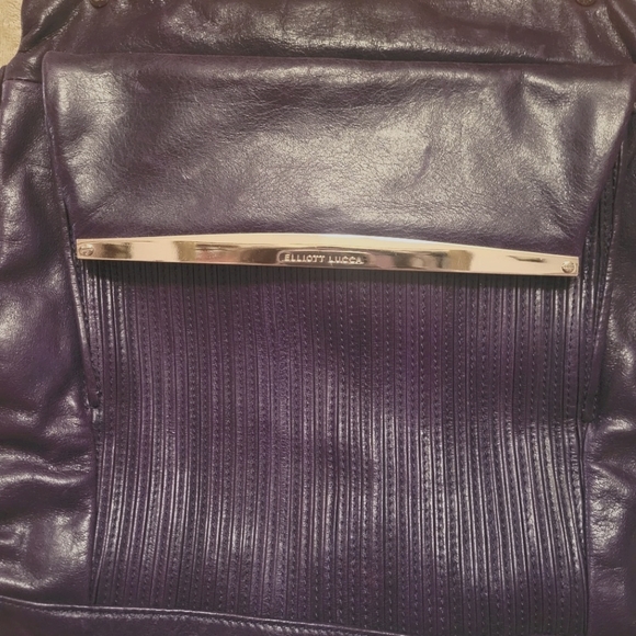 Elliott Lucca Handbag and Wallet - Picture 7 of 15